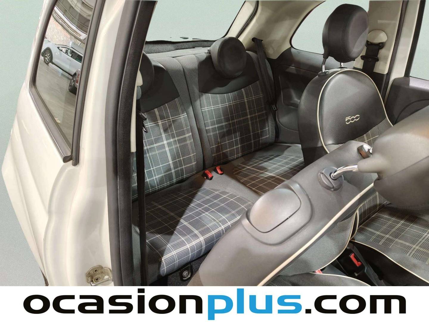 Foto Fiat 500 Fiat 500 1.2 8v Lounge (69 CV)