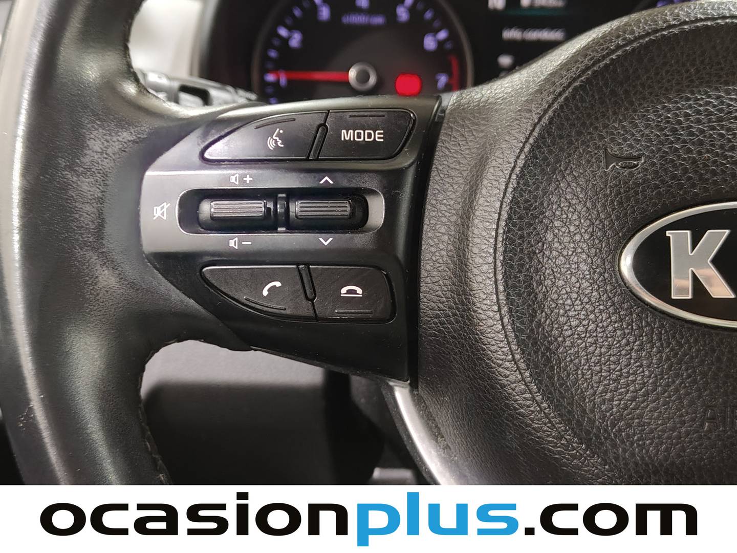 Foto KIA Stonic Kia Stonic 1.0 T-GDi MHEV Drive iMT (100 CV)