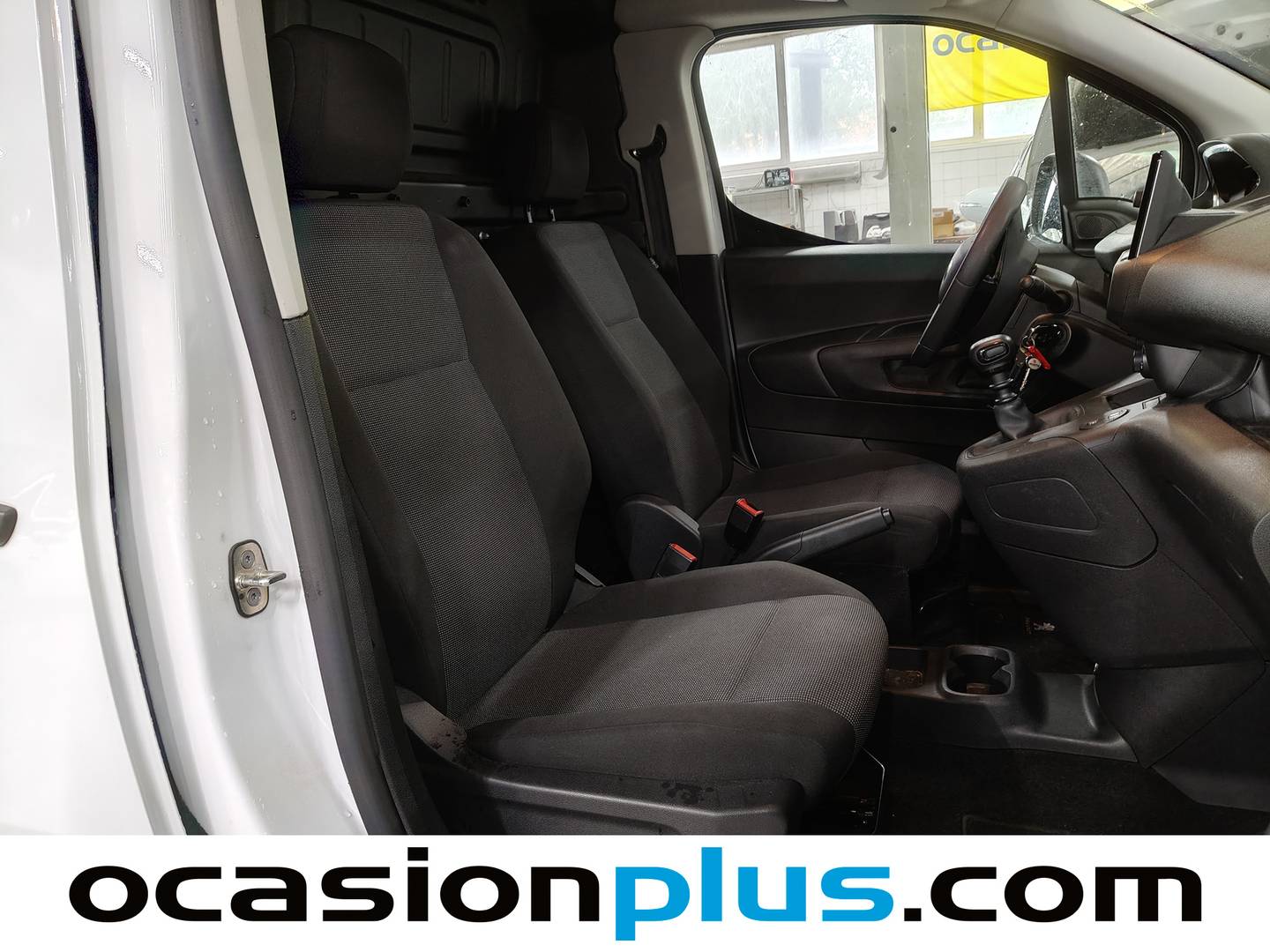 Peugeot Partner Peugeot Partner Furgon BlueHDi 100 Standard 600kg (102 CV) al mejor precio