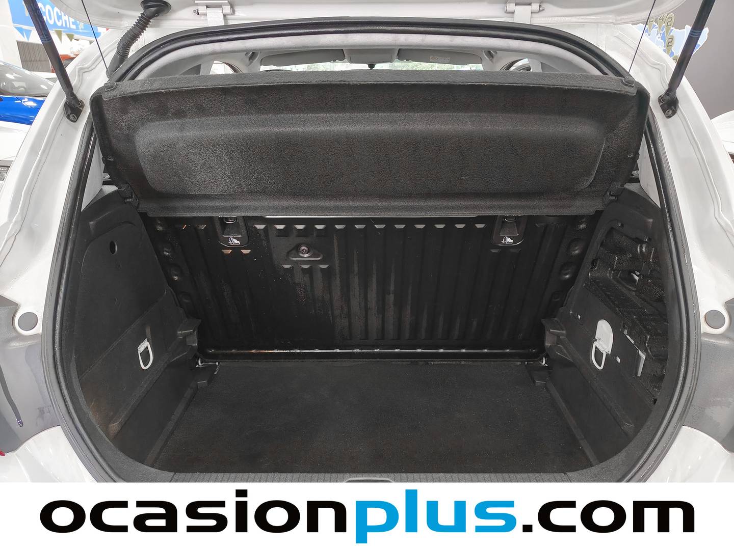 Fotos maletero Opel Corsa Opel Corsa 1.3 CDTI Expression (75 CV)