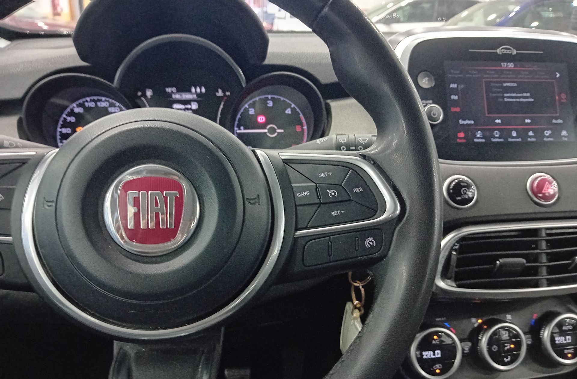 Fiat 500X 1.6 MultiJet Cross 4x2 - foto 25