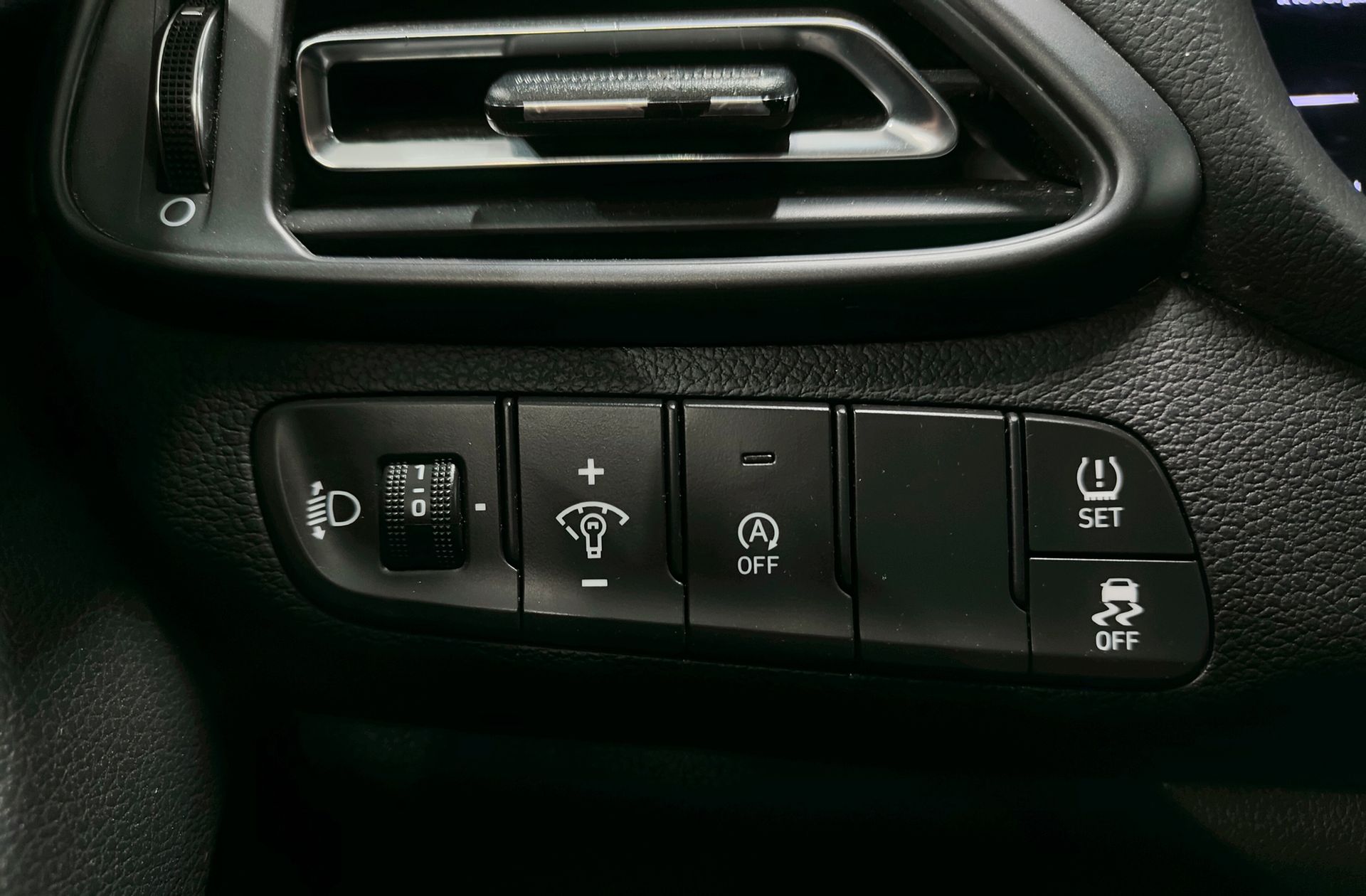 Hyundai i30 1.0 T-GDi Klass Fastback LRR - foto 22