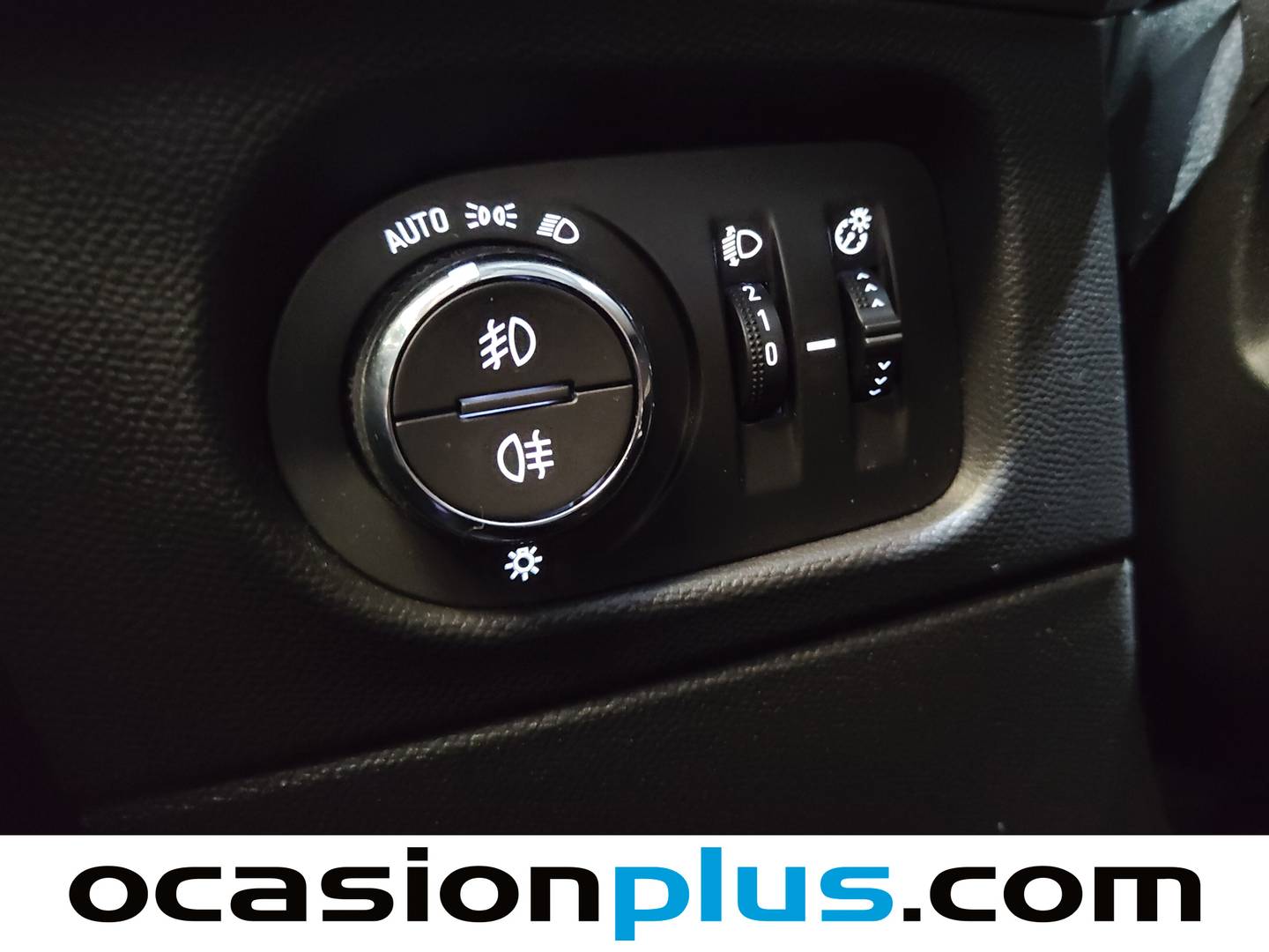 Acabados Opel Mokka Opel Mokka 1.2 T Business Elegance (130 CV)