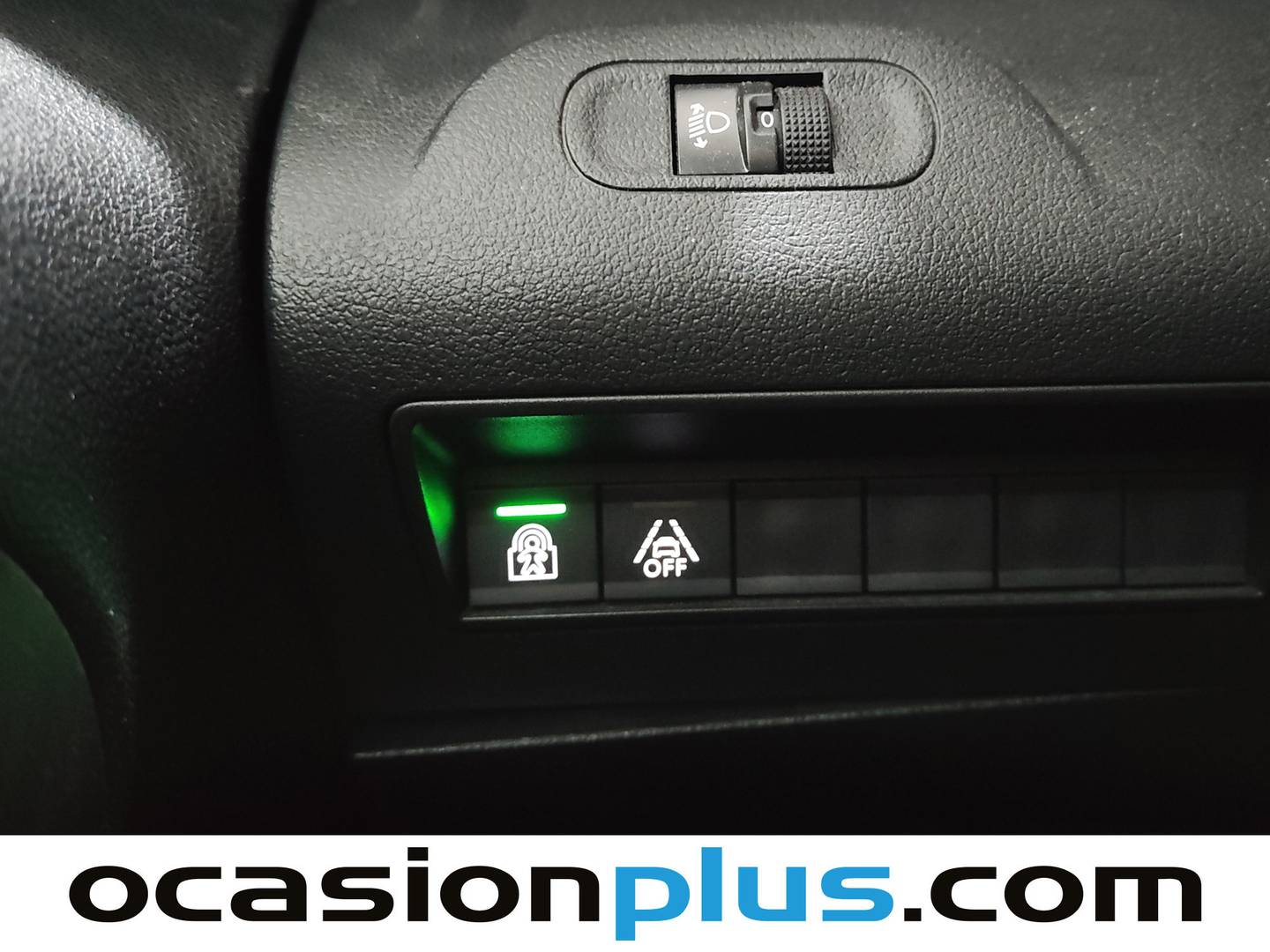 Foto Peugeot Rifter Peugeot Rifter BlueHDi 100 GT Business Standard  (100 CV)