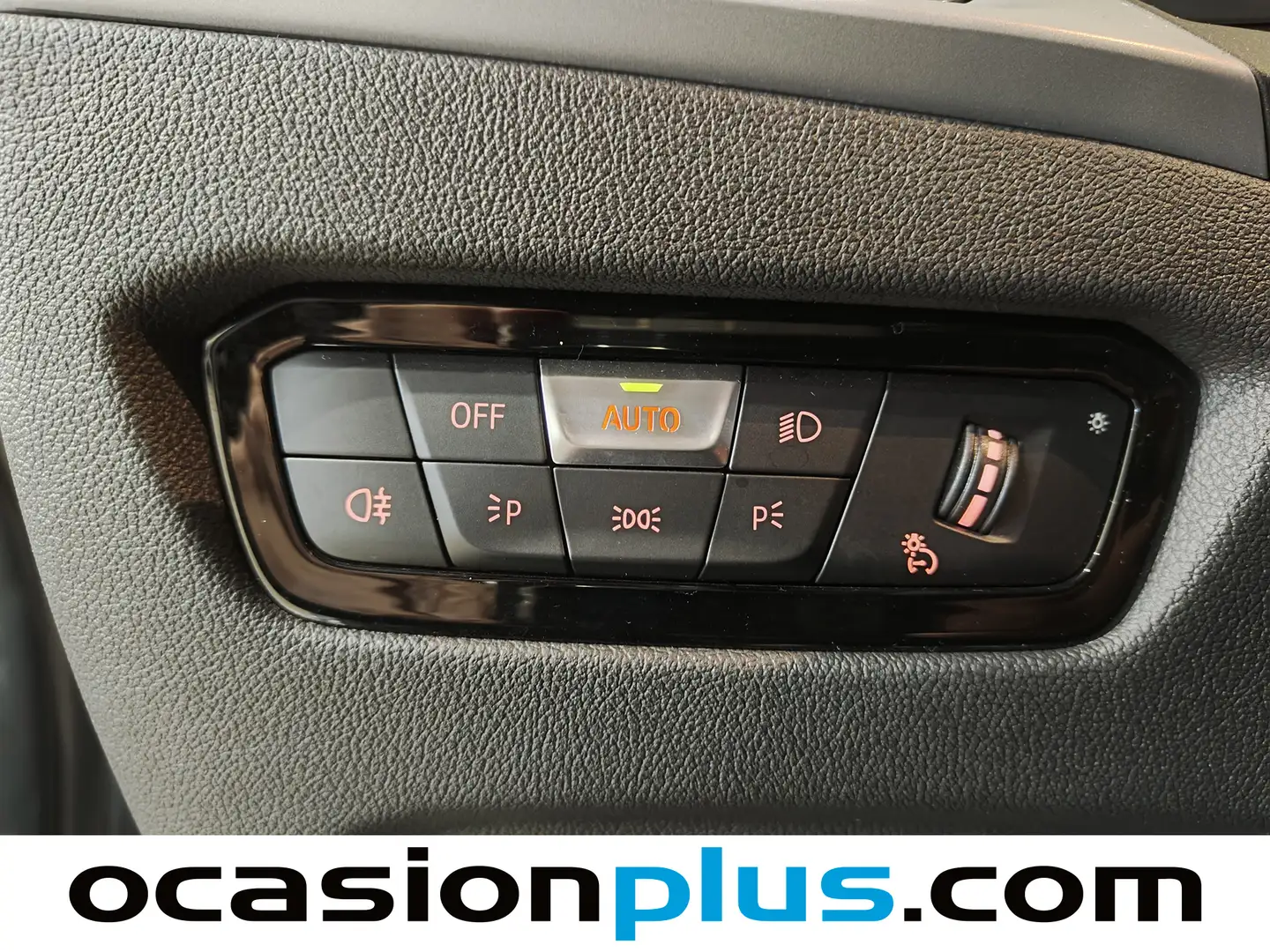 Foto BMW Serie 3 BMW Serie 3 318d Touring (150 CV)