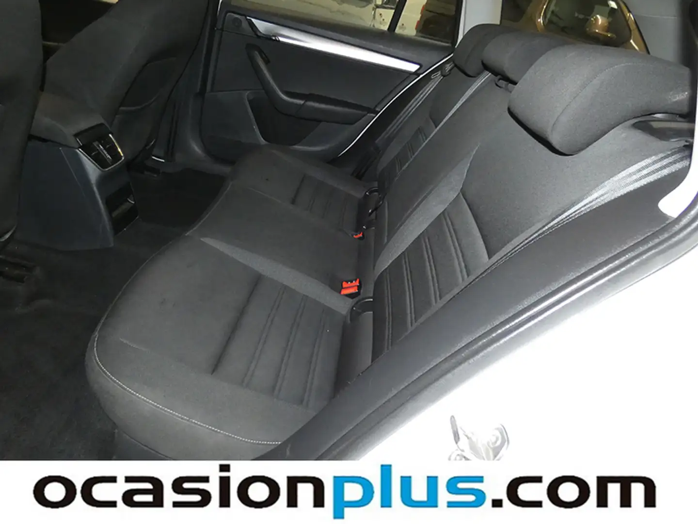 Foto Skoda Octavia Skoda Octavia Combi 1.4 TSI GNC Like (110 CV)