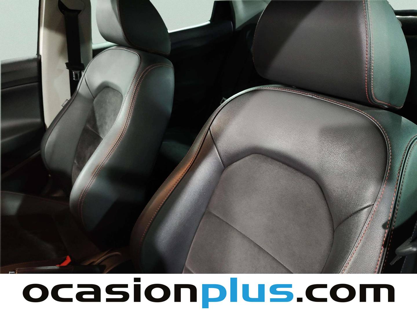 Extras y acabados del Seat Ibiza Seat Ibiza 1.4 EcoTSI FR Crono (150 CV)