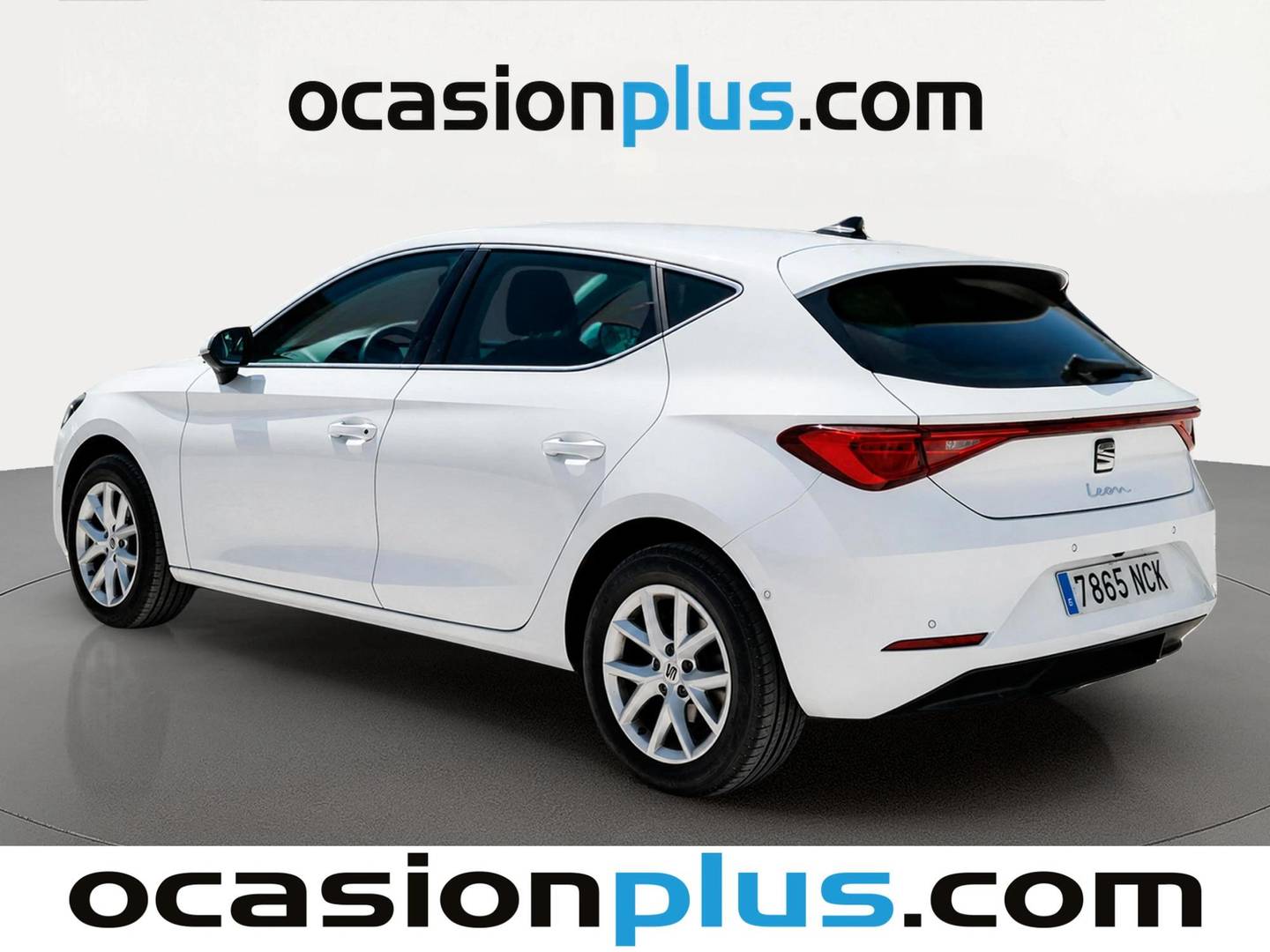 Foto trasera Seat León Seat León 1.5 eTSI Style XL DSG (116 CV) izquierda