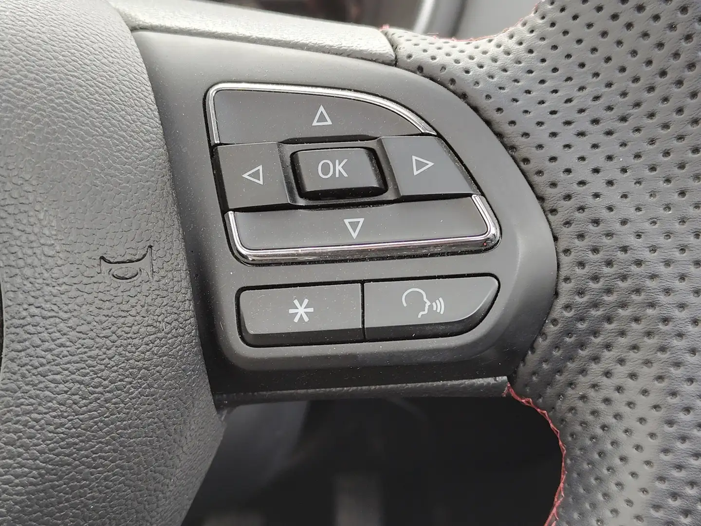 Foto MG HS MG HS 1.5 Turbo GDI Luxury (162 CV)