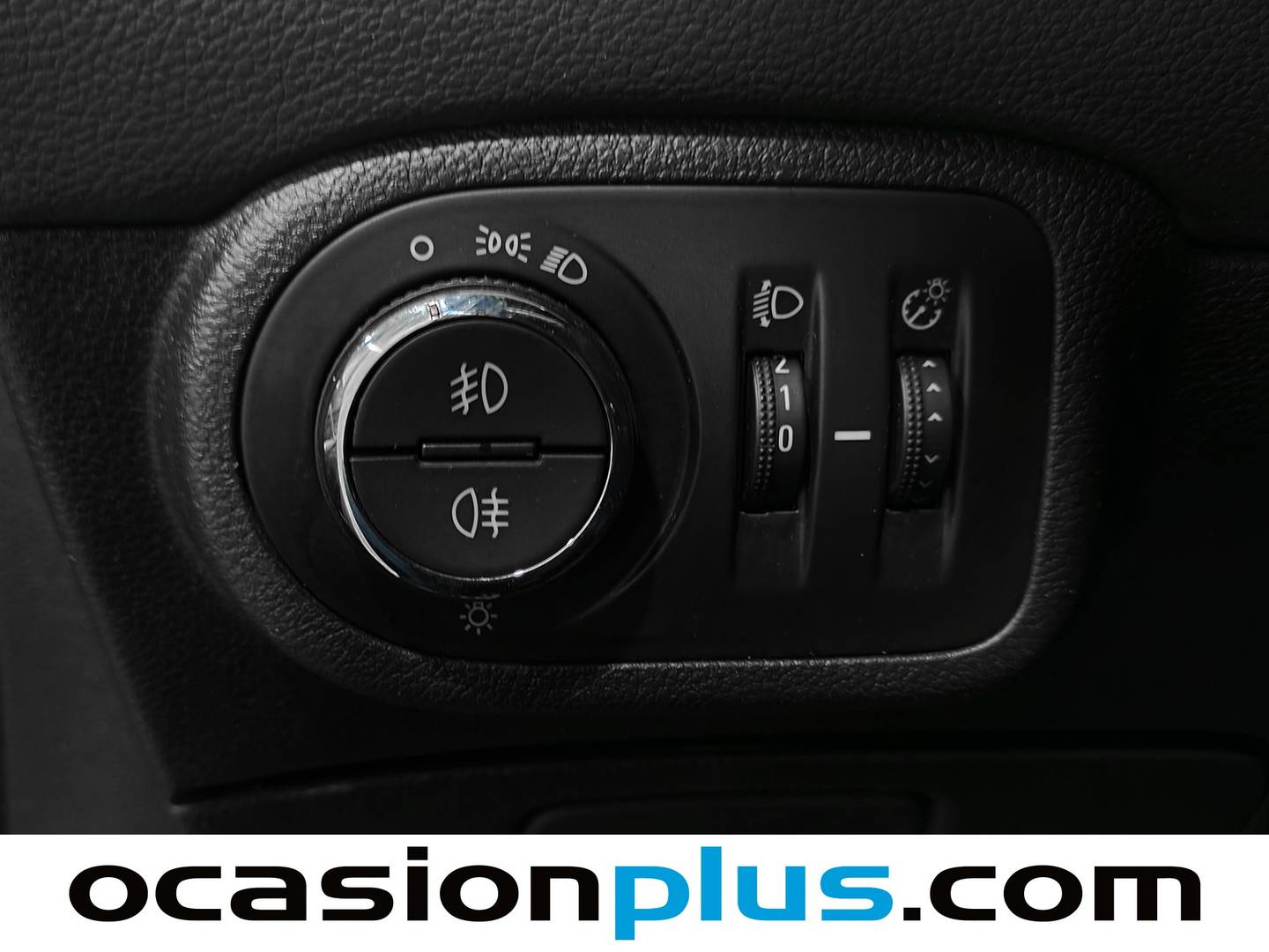 Equipamiento del Opel Zafira Tourer Opel Zafira Tourer 1.6 CDTi S&S Selective (136 CV) 7 Plazas