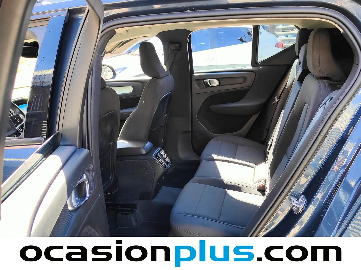 Foto Volvo XC40 Volvo XC40 T3 Momentum Pro (163 CV)