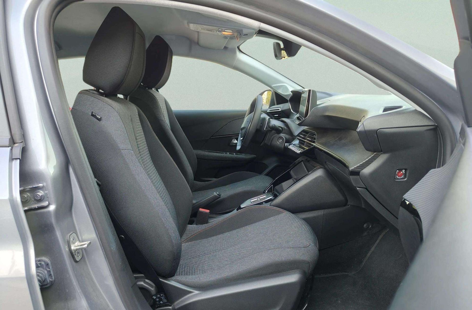 Peugeot 208 Style Hybrid 110 eDCS6 - foto 18