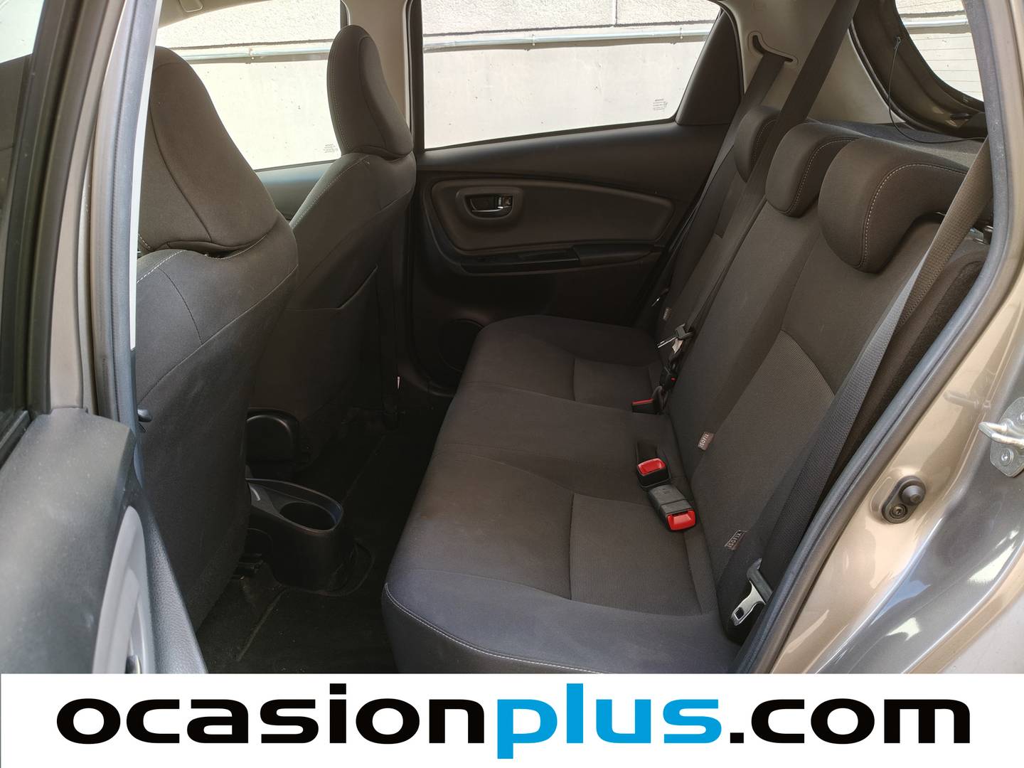 Foto asientos traseros Toyota Yaris Toyota Yaris 1.3 100 Feel (99 CV)