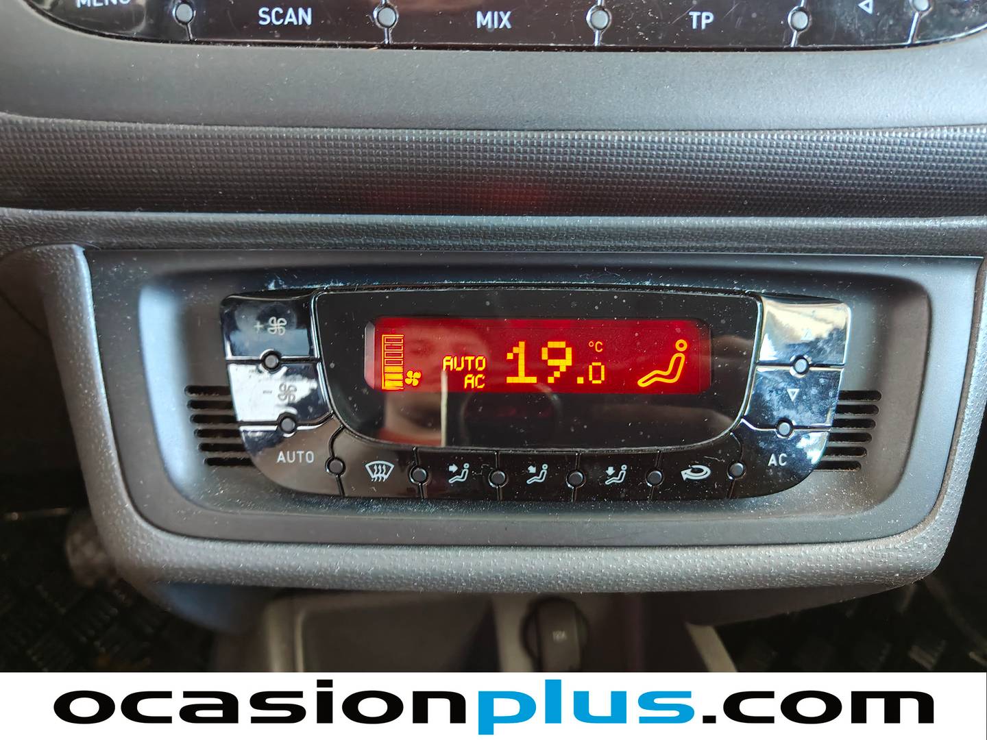 Extras y acabados del Seat Ibiza Seat Ibiza 1.4 16v Reference (85 CV)