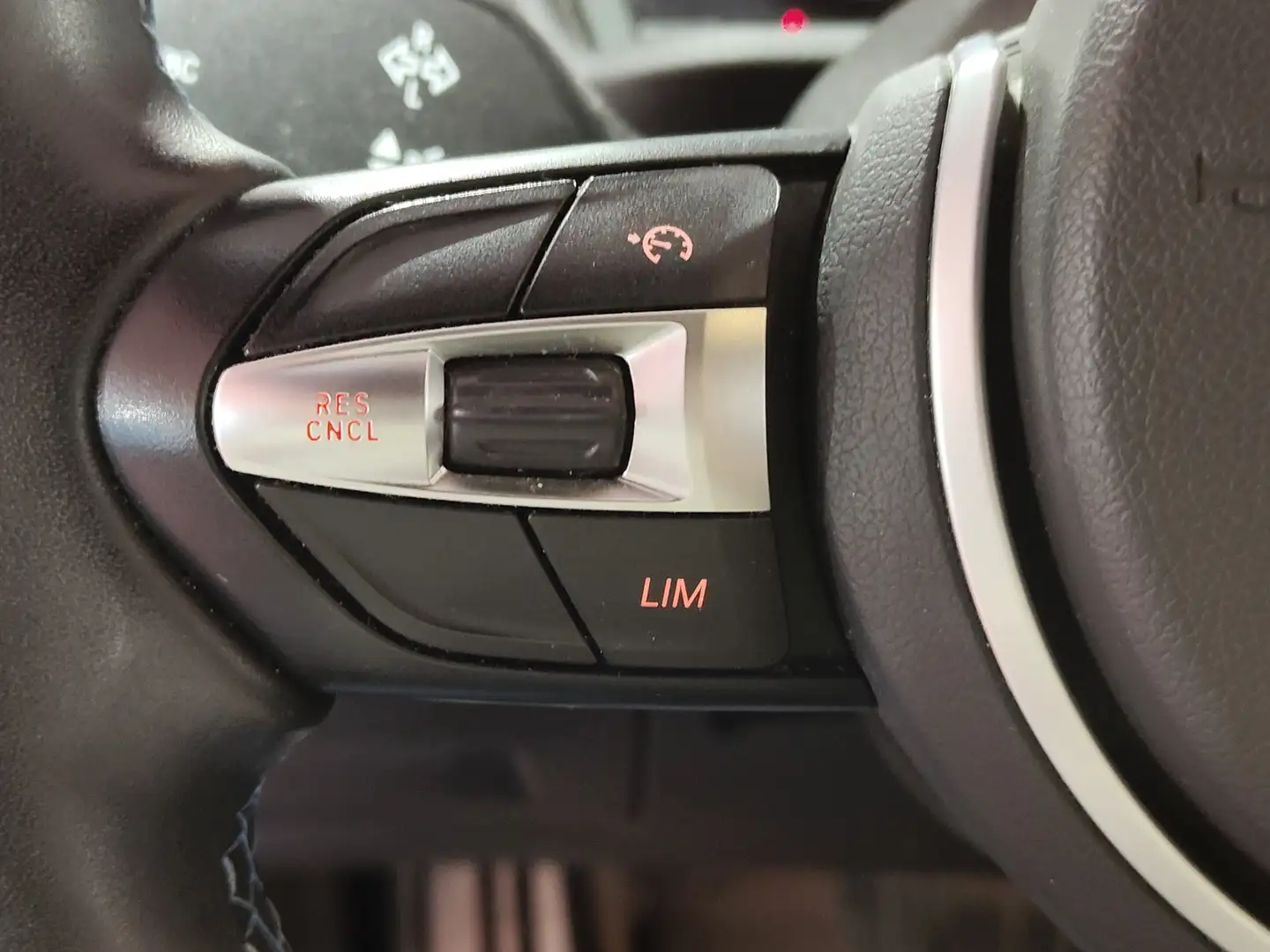 Foto BMW X2 BMW X2 sDrive18d (150 CV) Pack M