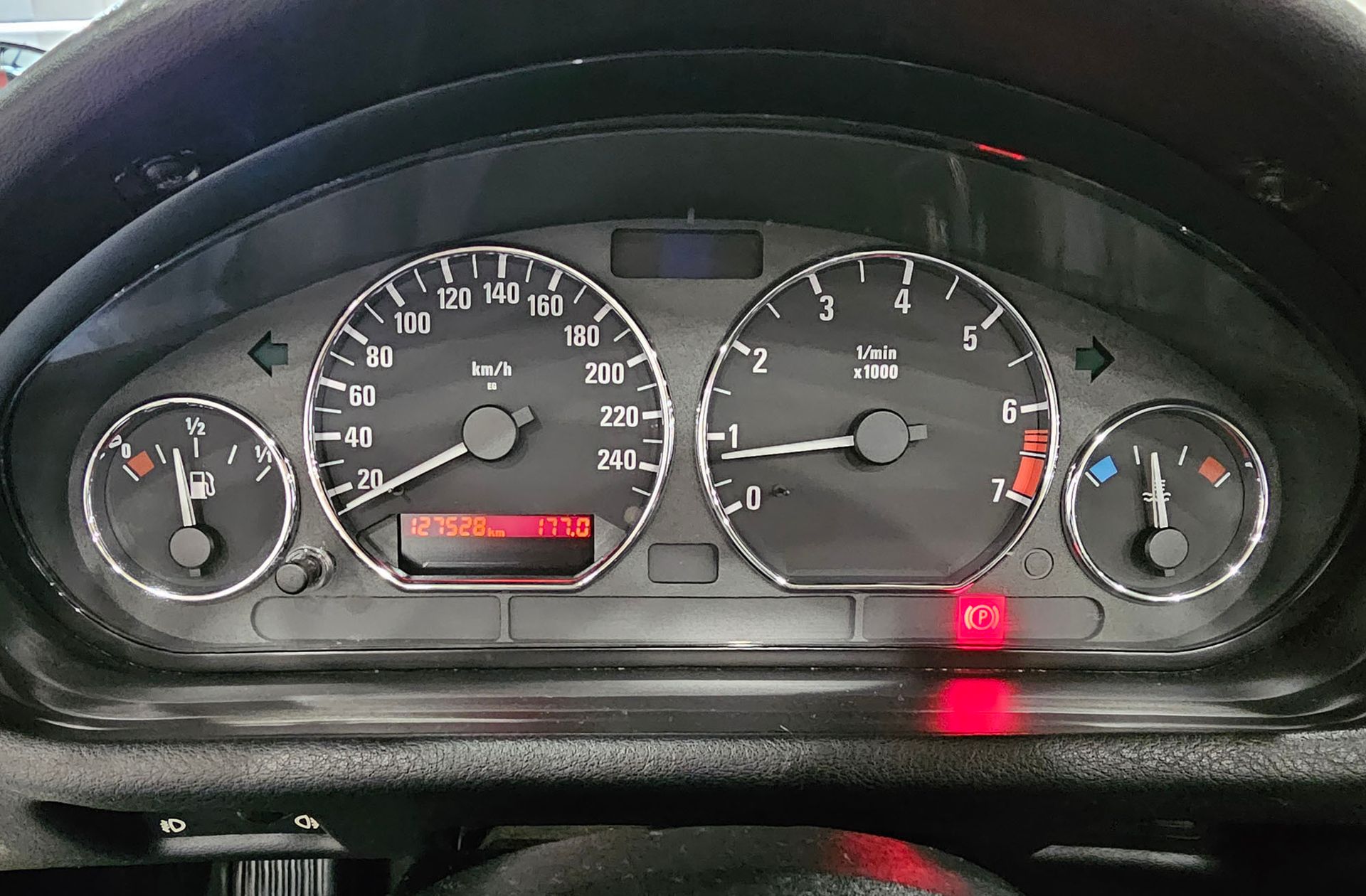 BMW Z3 1.9i Roadster - foto 18