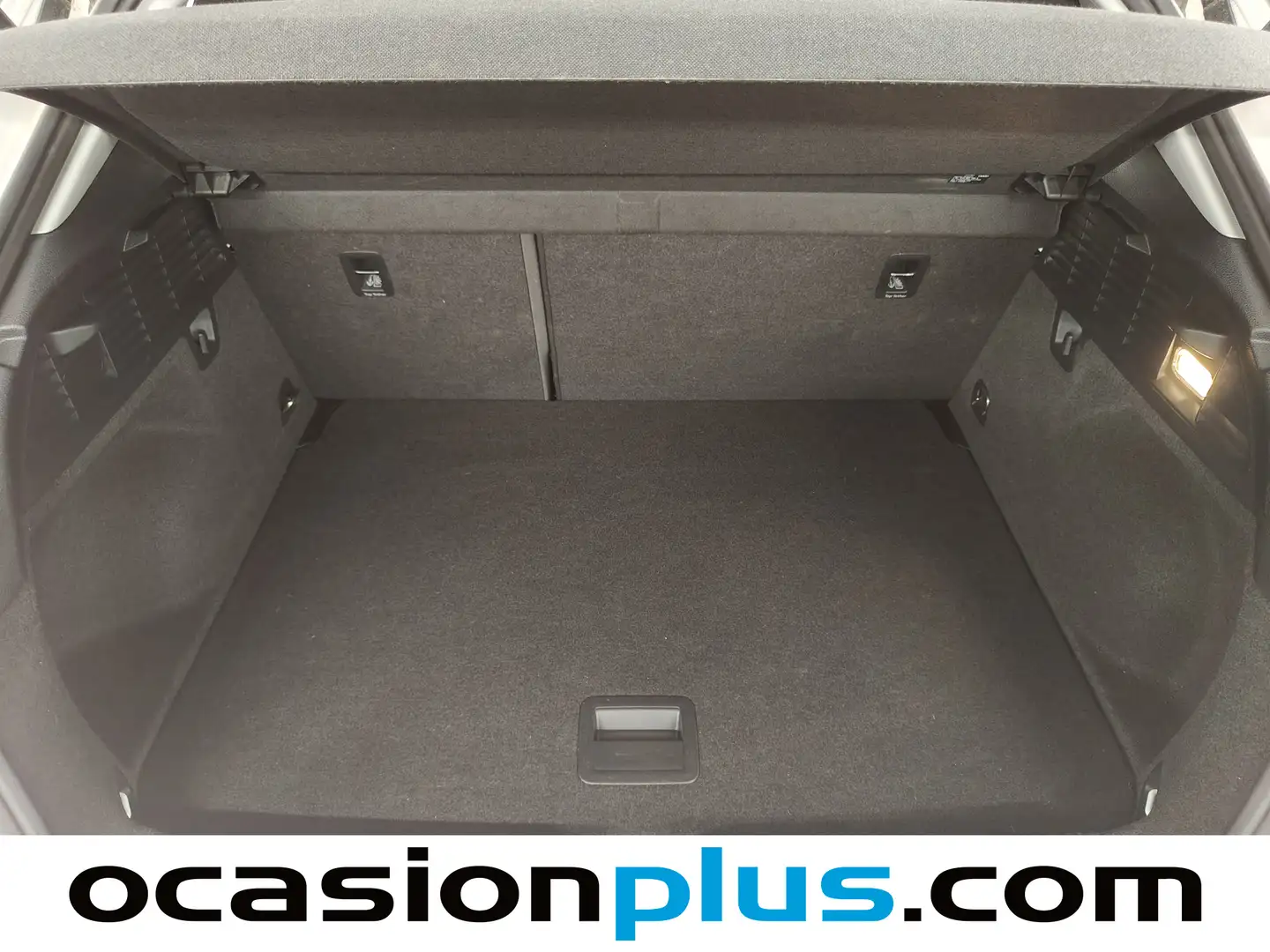 Foto Audi Q2 Audi Q2 Advanced 30 TDI (116 CV)