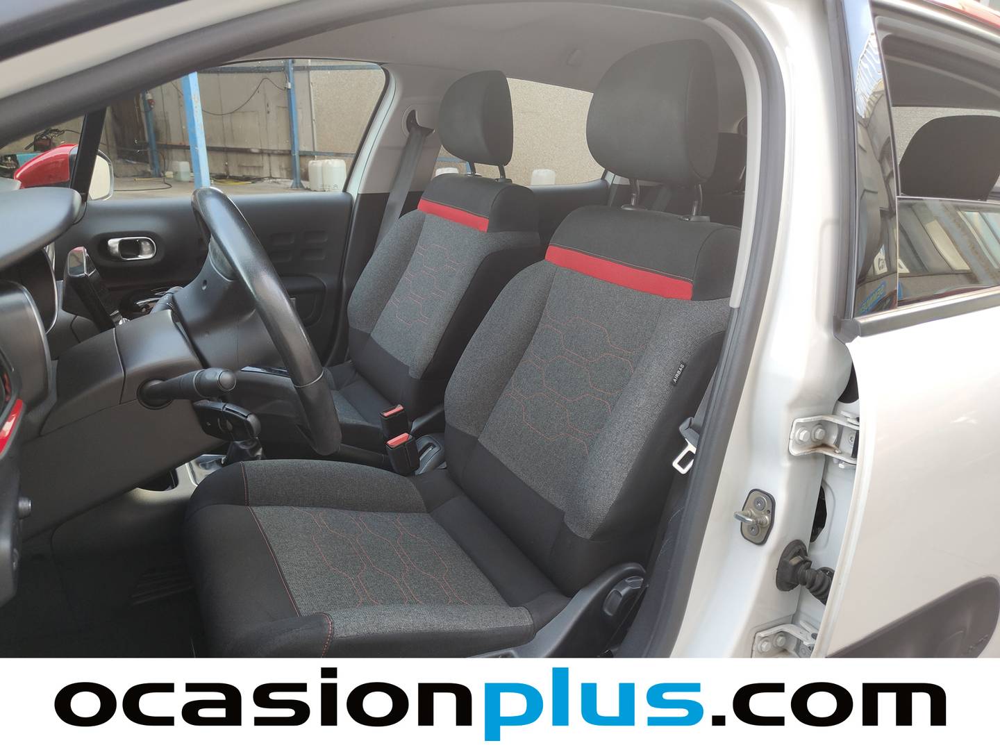Foto asientos delanteros Citroën C3 Citroën C3 BlueHDi 100 S&S Shine (99 CV)