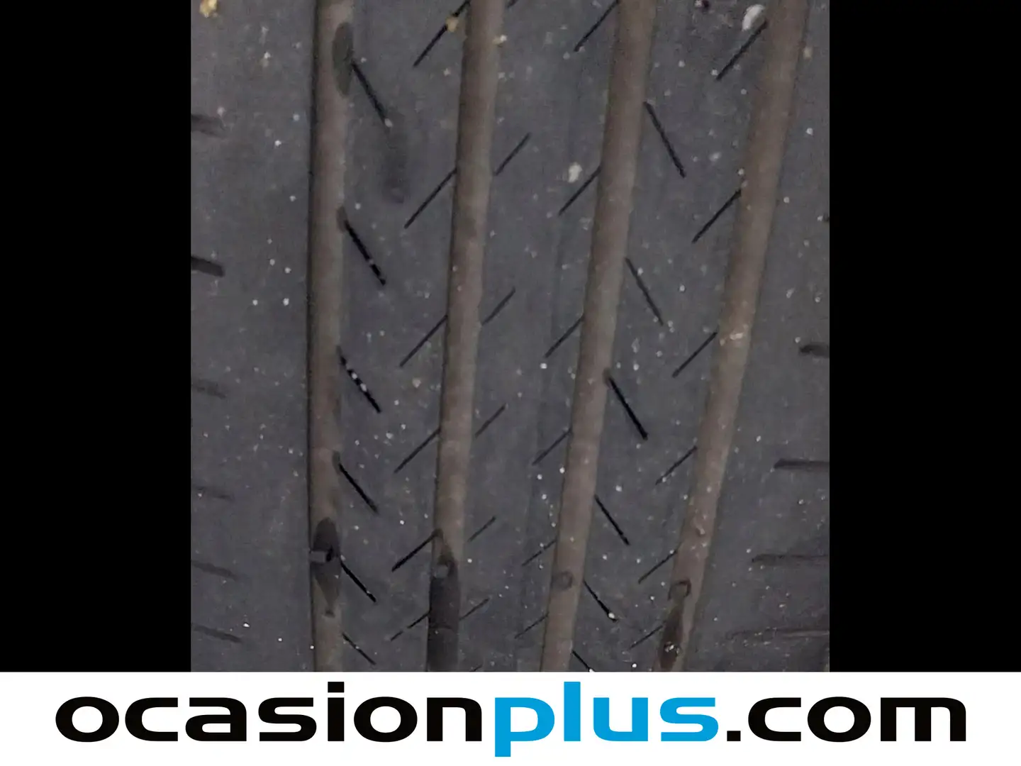 Foto Peugeot 2008 Peugeot 2008 PureTech 130 S&S Allure Pack EAT8 (130 CV)