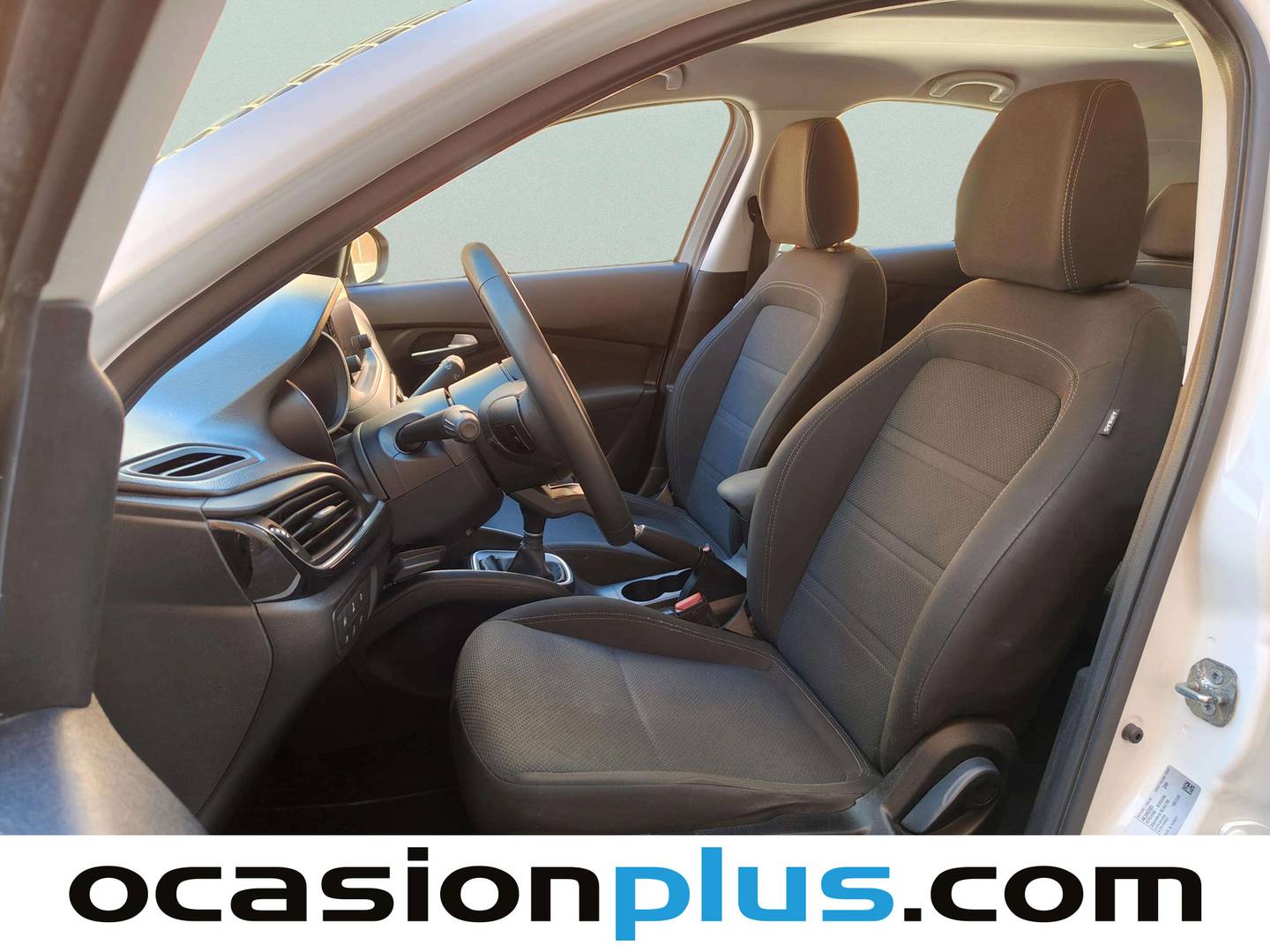 Foto asientos delanteros Fiat Tipo Fiat Tipo 1.0 City Life (101 CV)