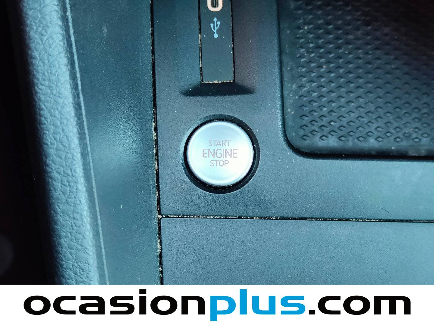 Foto Ford Tourneo Connect Ford Tourneo Connect 2.0 Ecoblue Active (122 CV)