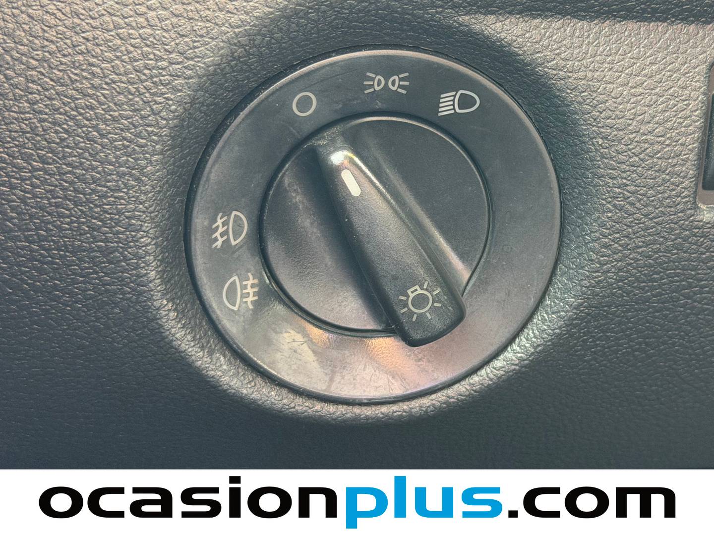 Foto Skoda Fabia Skoda Fabia 1.2 Young (60 CV)