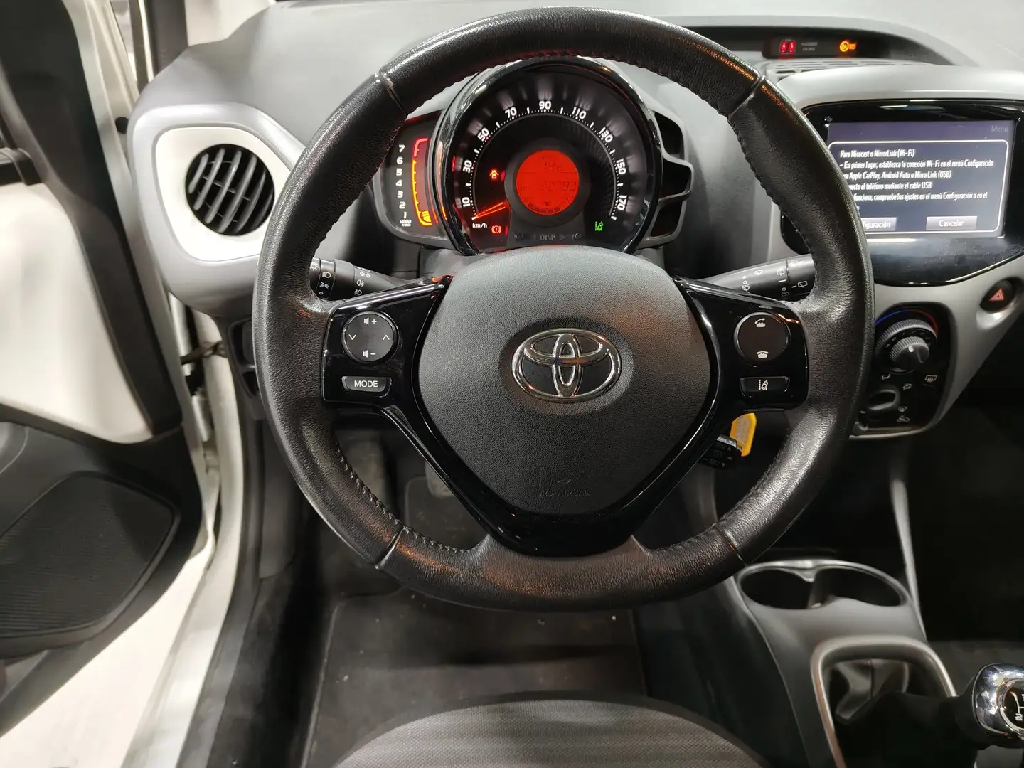 Foto Toyota Aygo Toyota Aygo 1.0 70 x-play (72 CV)