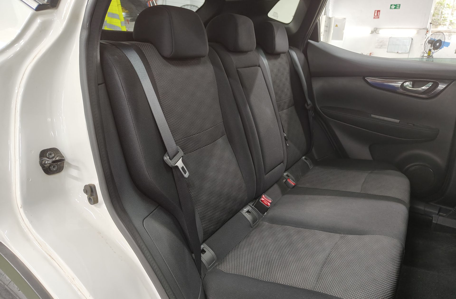 Nissan Qashqai 1.5 dCi N-Connecta 4x2 - foto 16
