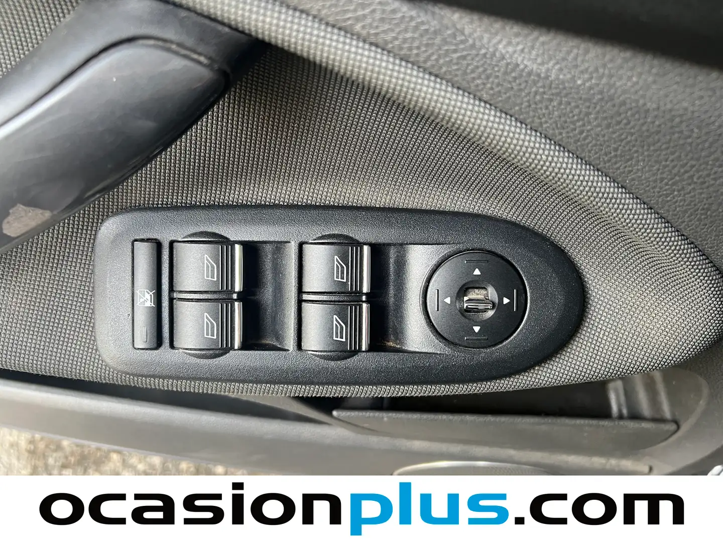 Foto Ford Kuga Ford Kuga 2.0 TDCI Titanium 4WD Powershift (140 CV)