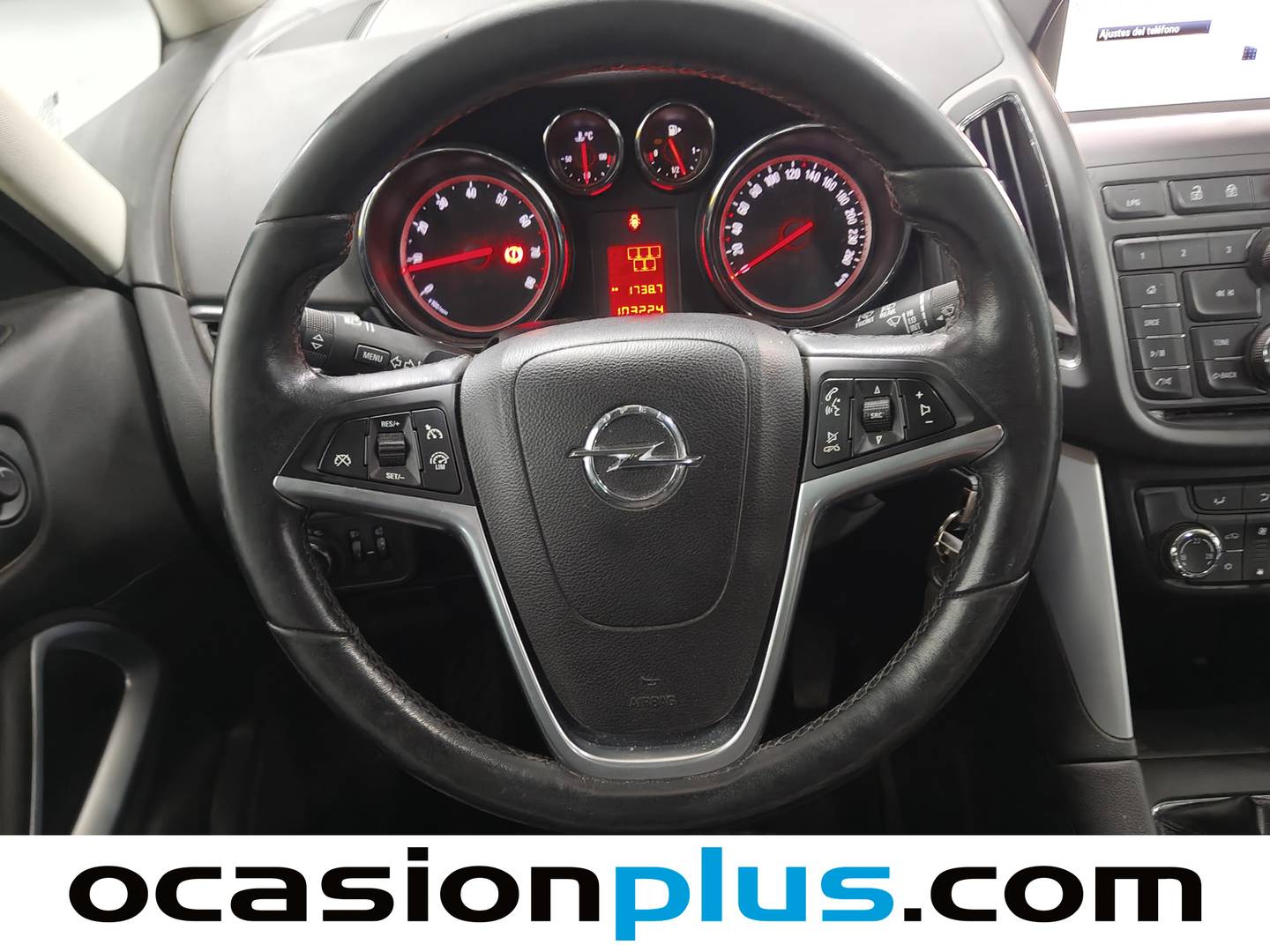 Foto Opel Zafira Tourer Opel Zafira Tourer 1.4 Turbo GLP Selective  (140 CV)