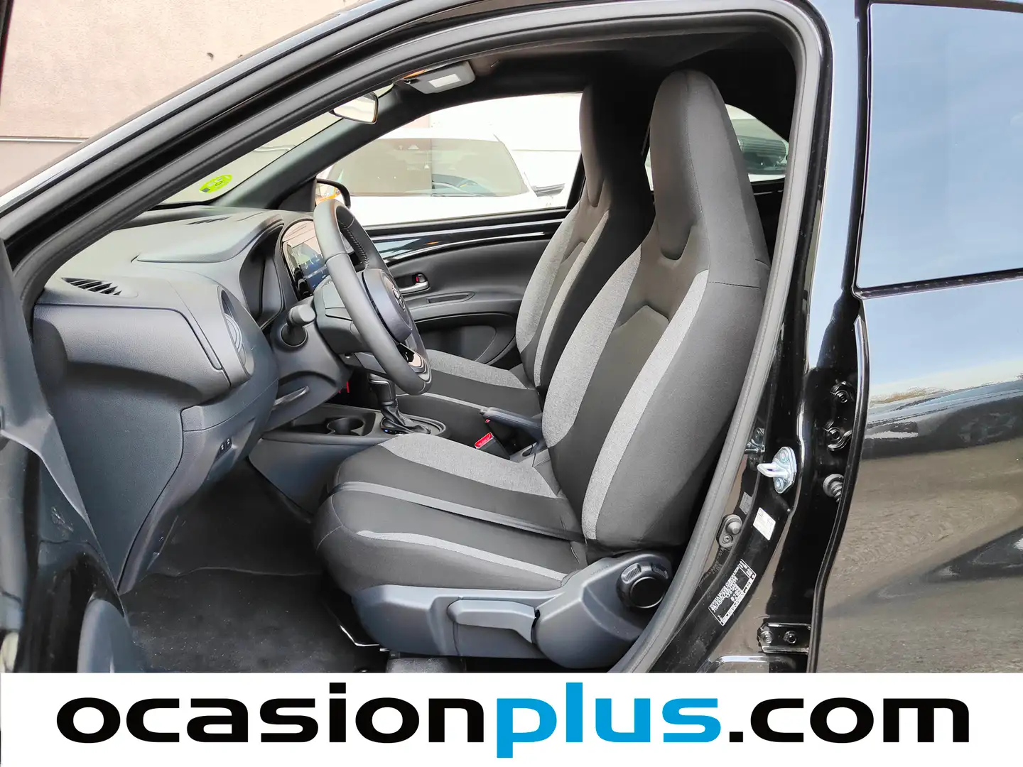 Foto Toyota Aygo X Cross Toyota Aygo X Cross 1.0 VVT-I Play (72 CV)