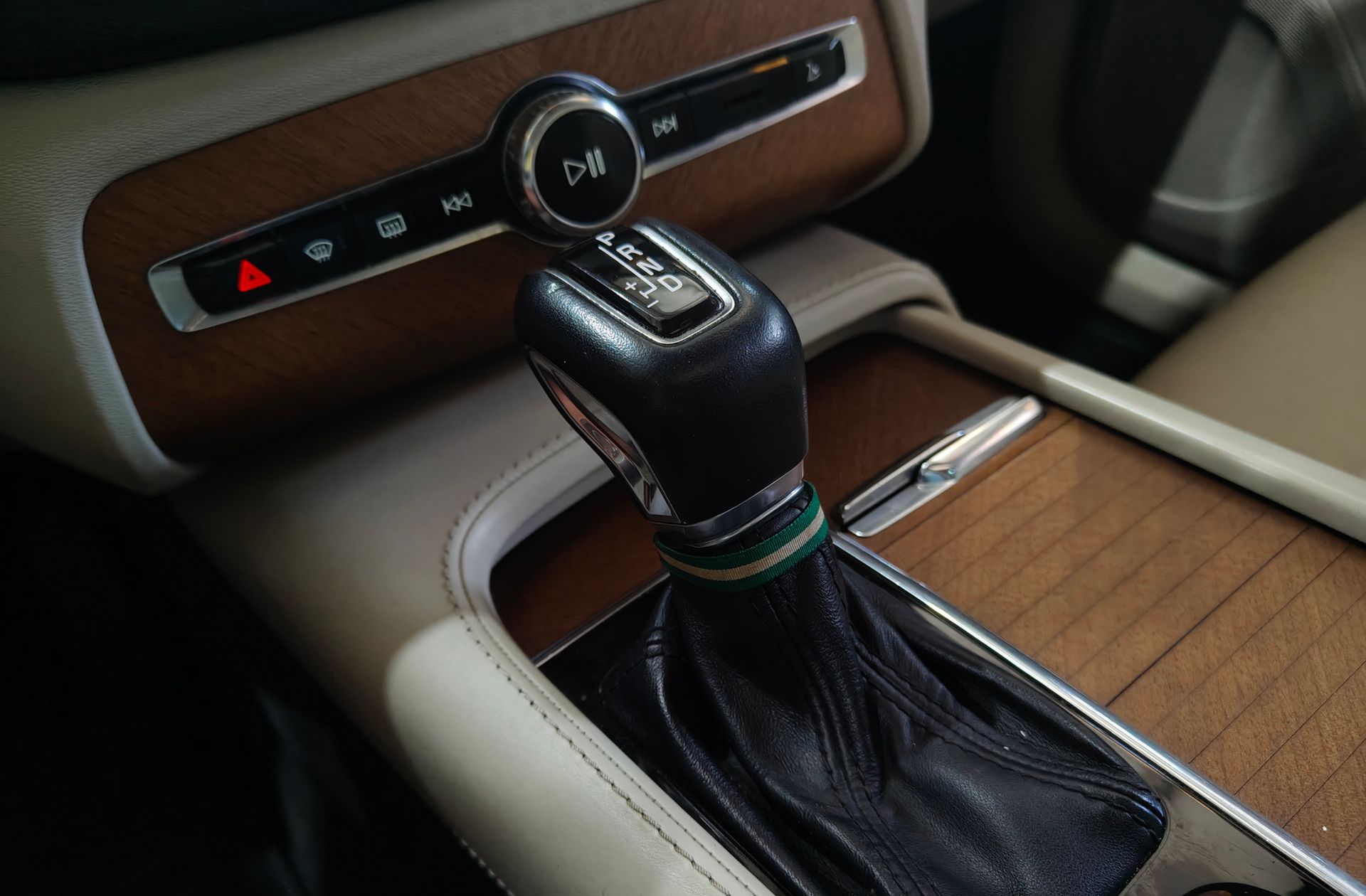 Volvo XC90 D5 Inscription AWD 7 plazas - foto 5