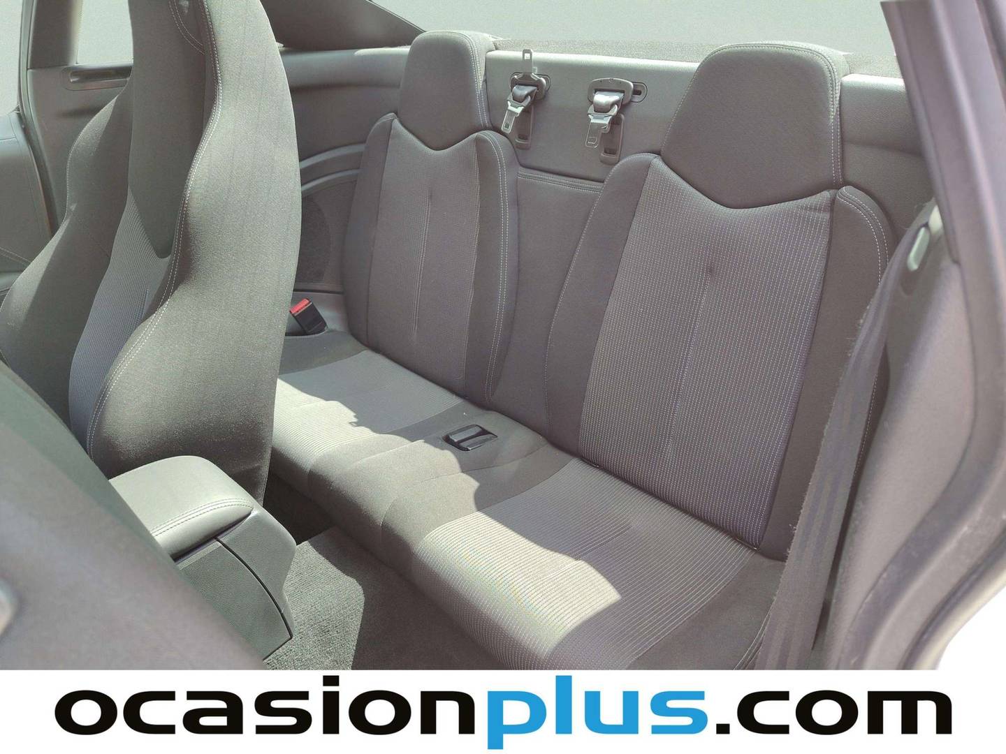 Foto asientos traseros Peugeot RCZ Peugeot RCZ 1.6 THP Black Yearling (156CV)
