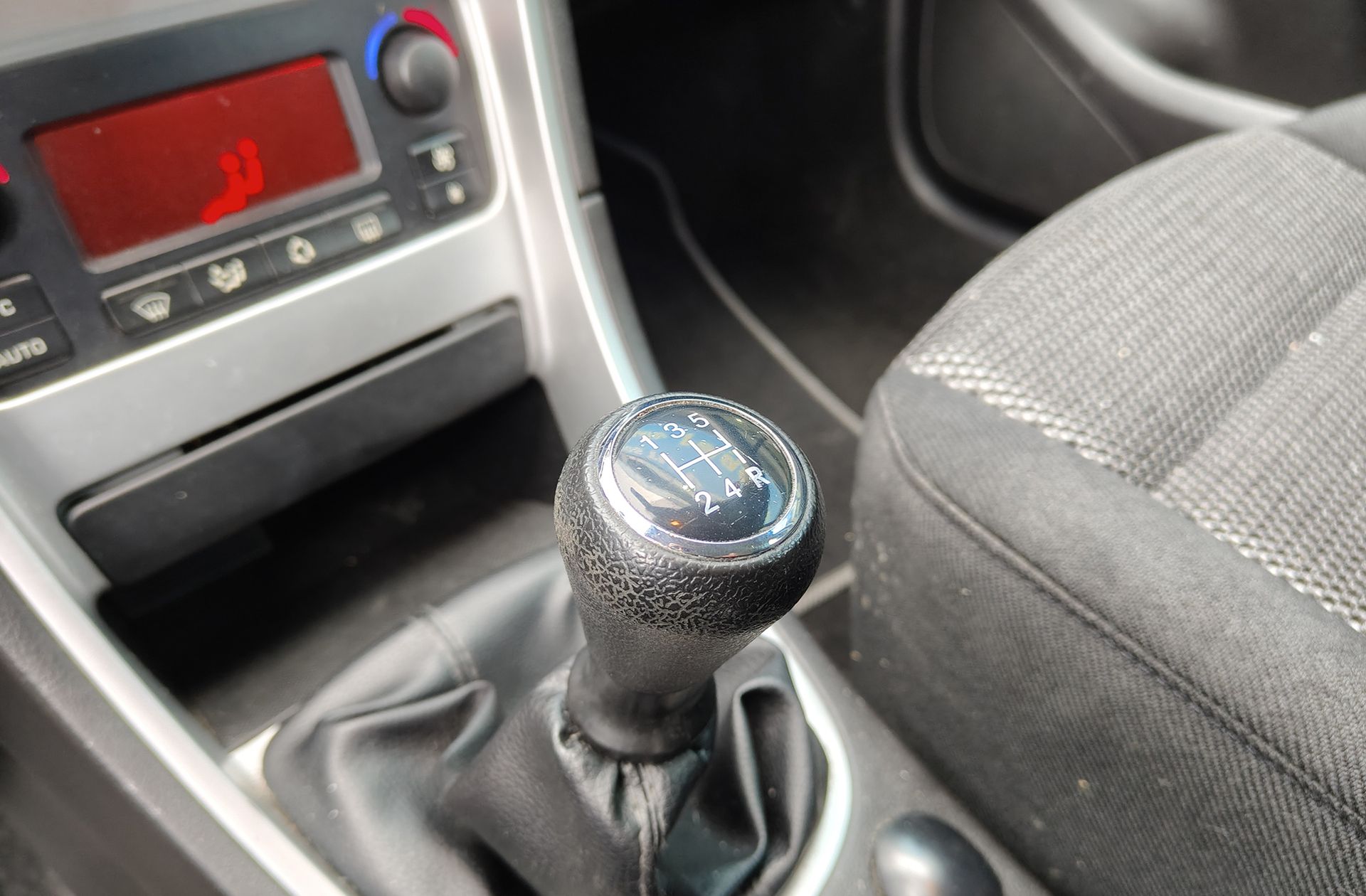 Peugeot 307 1.6 XS+ - foto 5
