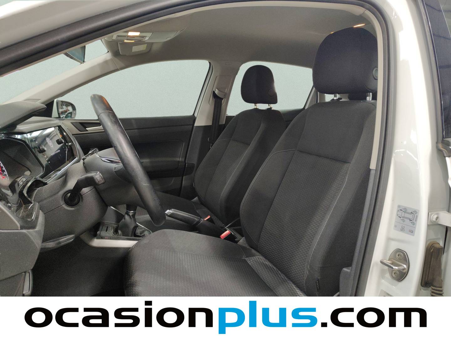 Volkswagen Polo Volkswagen Polo Advance 1.0 (80 CV) manual