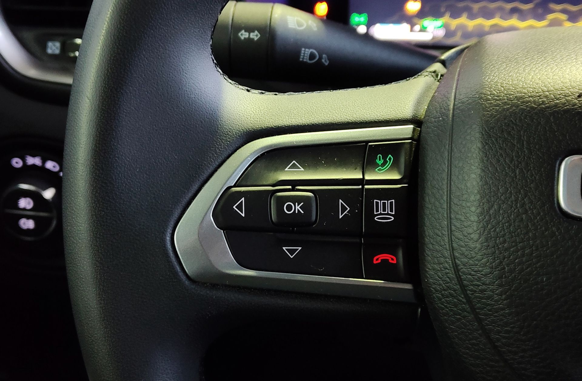 Jeep Renegade eHybrid 1.5 Altitude DCT - foto 26