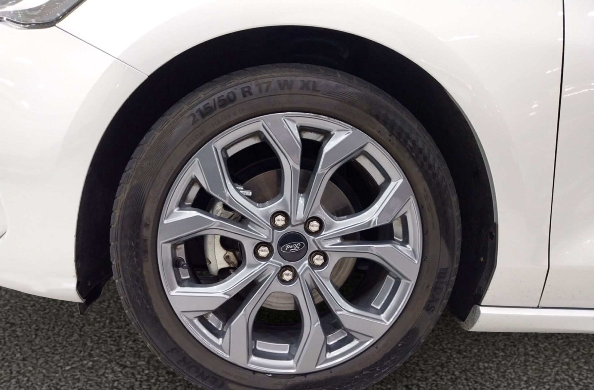 Ford Focus 1.0 EcoBoost MHEV ST-Line - foto 40