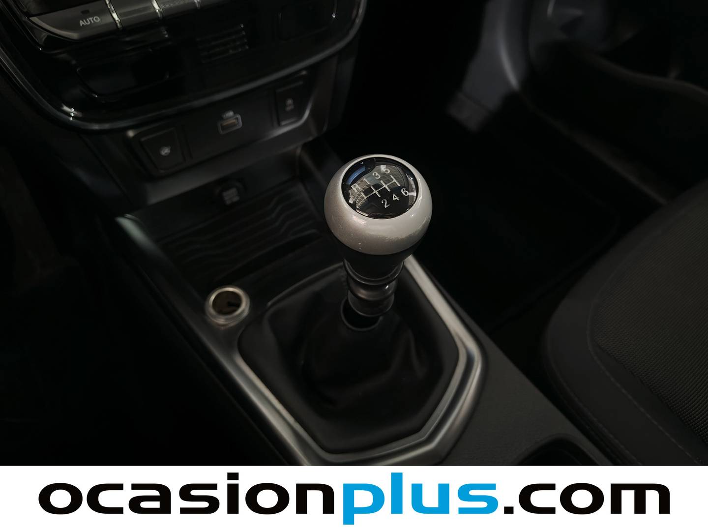 SsangYong Tivoli Ssangyong Tivoli G12T Urban Plus  (128 CV) de segunda mano