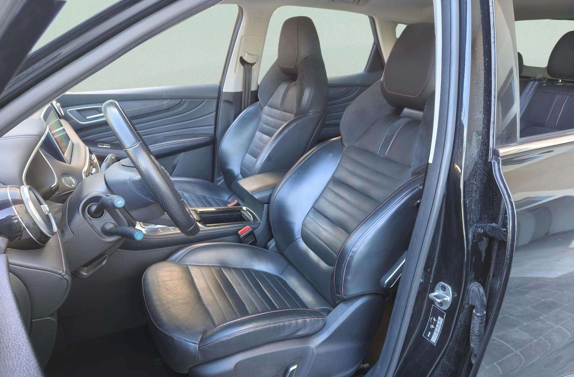 MG EHS 1.5 T-GDi PHEV Luxury - foto 12