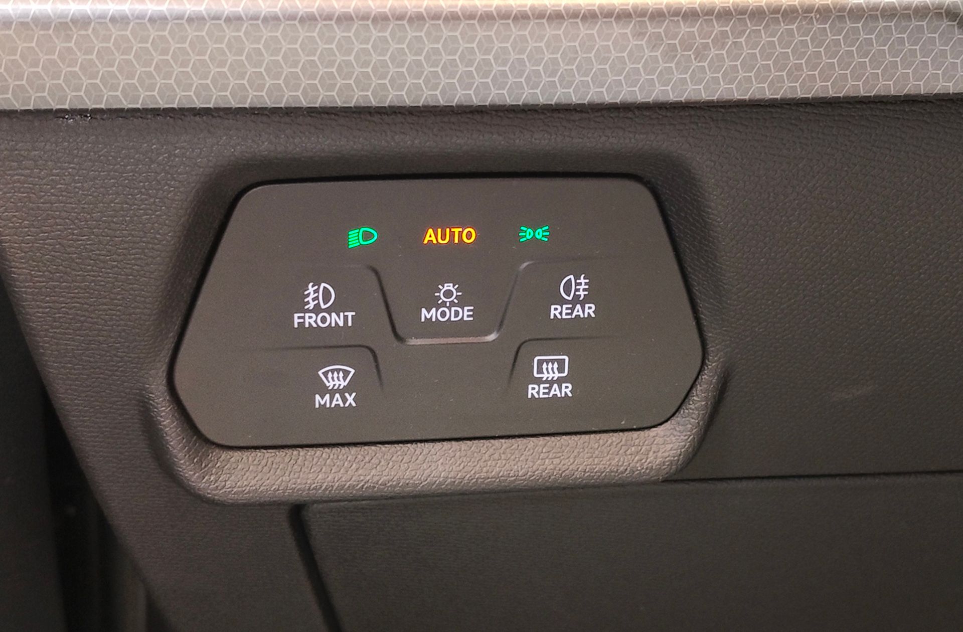SEAT León 2.0 TDI Style Go DSG - foto 34