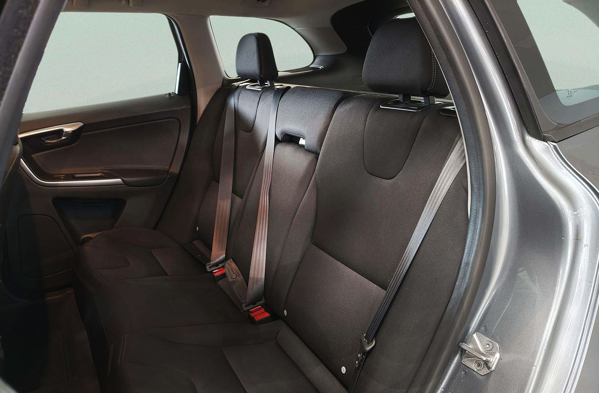Volvo XC60 D3 Kinetic - foto 12