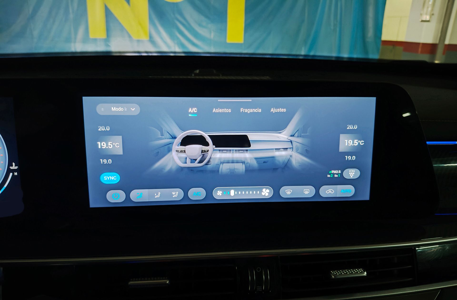 Ebro s700 1.6 T-GDi Luxury 7 DCT - foto 36