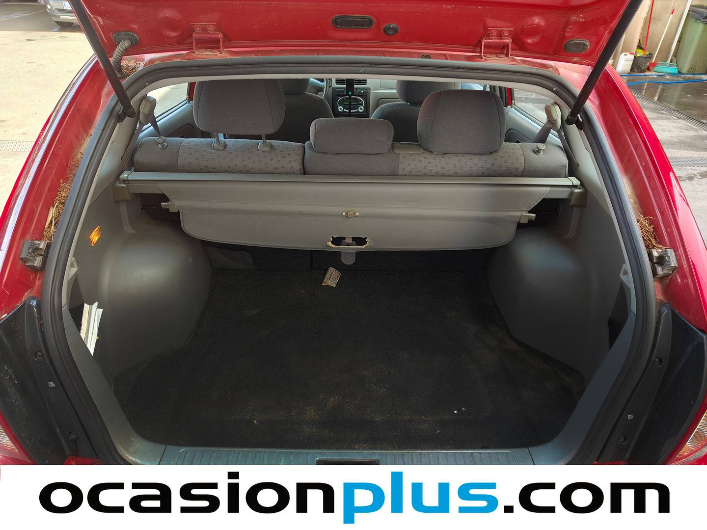 Fotos maletero KIA Rio KIA Rio 1.5 16v LS (97 CV)