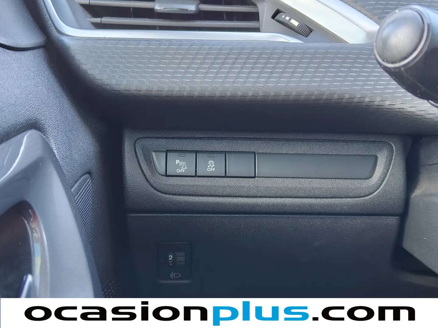 Foto Peugeot 2008 Peugeot 2008 BlueHDi 100 Style (100 CV)