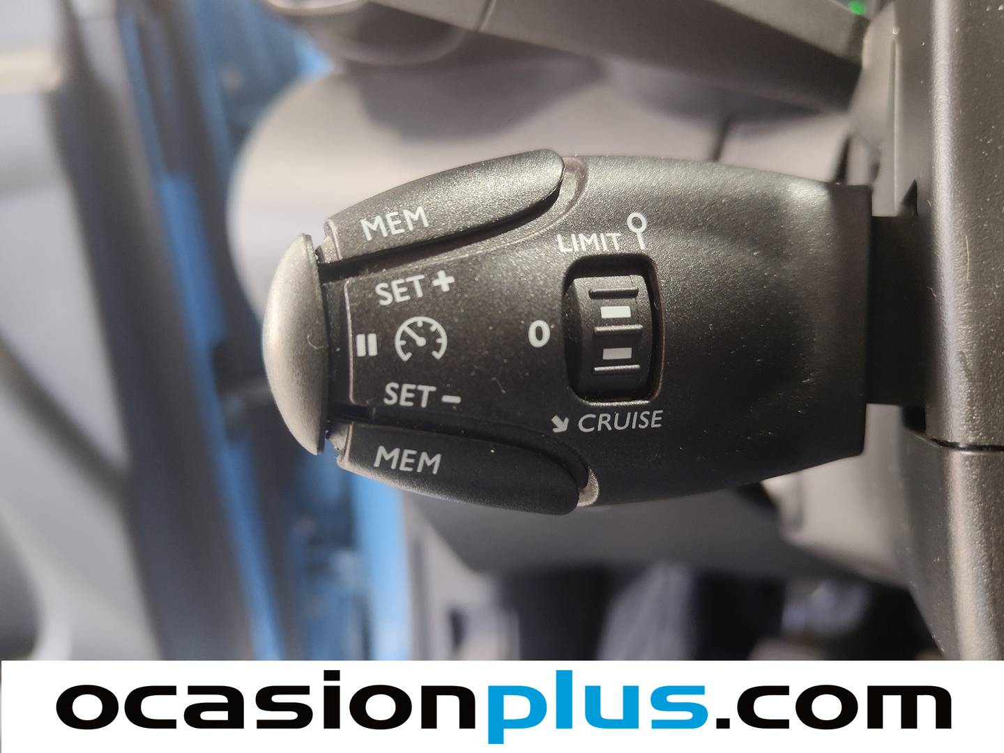 Acabados Citroën C3 Aircross Citroën C3 Aircross CITROEN C3 Aircross BlueHDi  SHINE (100CV)
