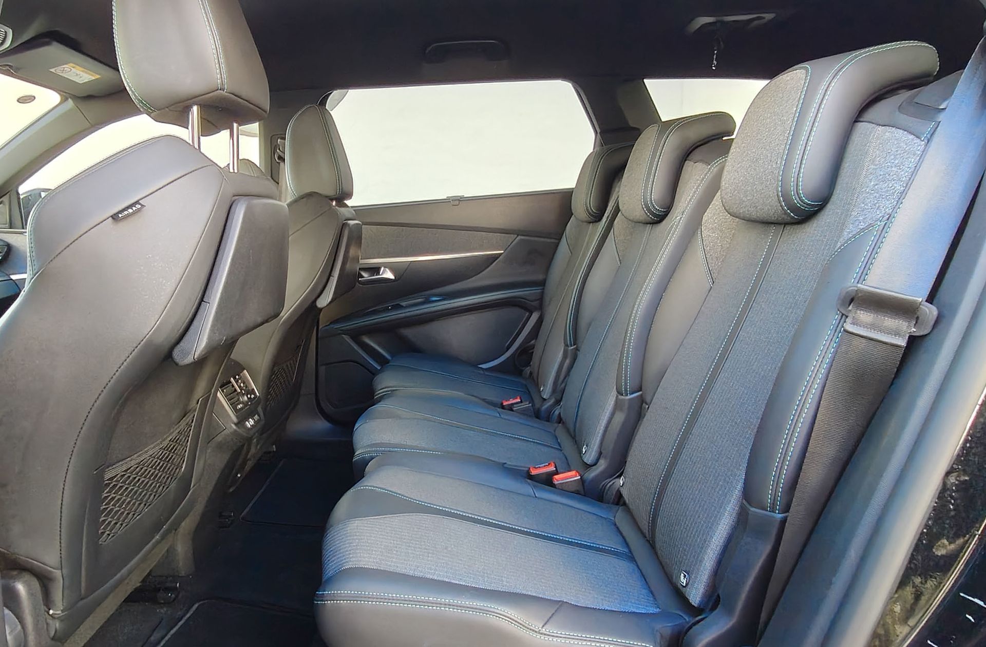 Peugeot 5008 PureTech 130 Allure Pack EAT8 7 plazas - foto 11