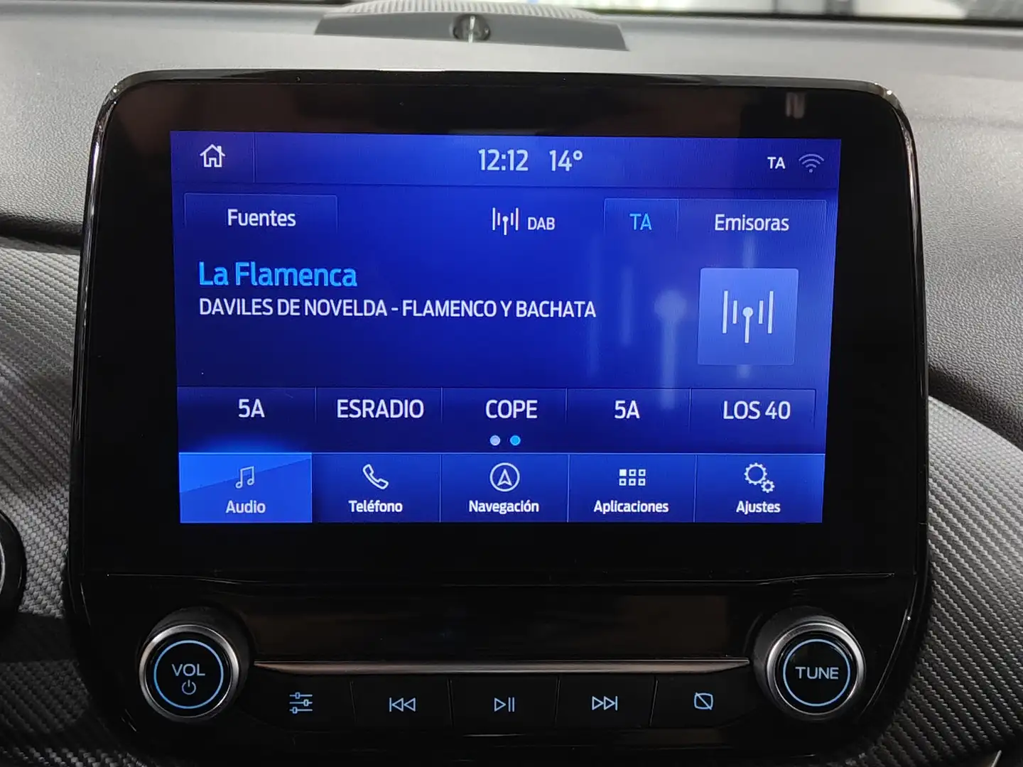 Foto Ford Puma Ford Puma 1.0 EcoBoost MHEV ST-Line X Auto (125 CV)