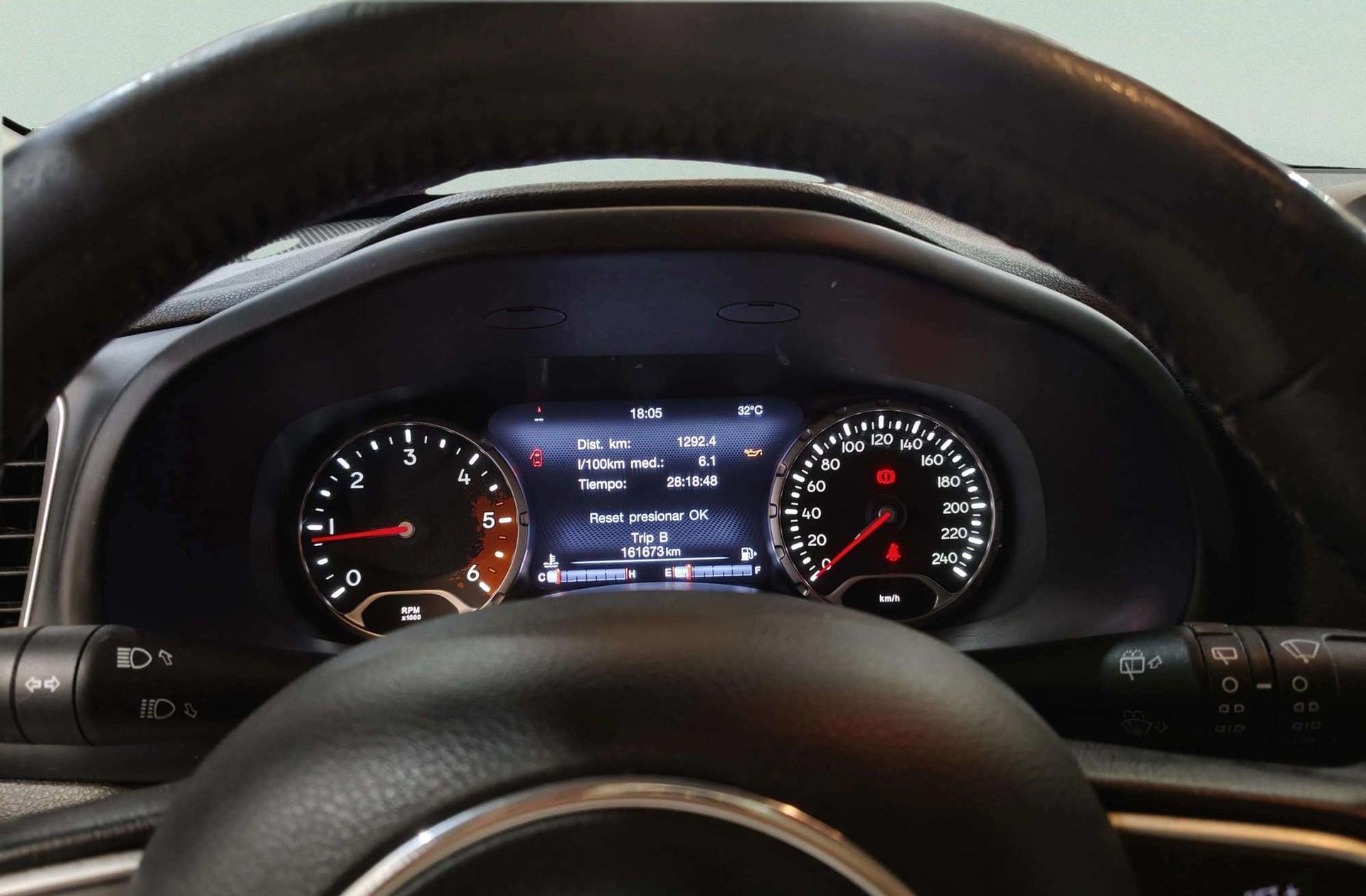 Jeep Renegade 1.6 MultiJet Limited 4x2 - foto 23