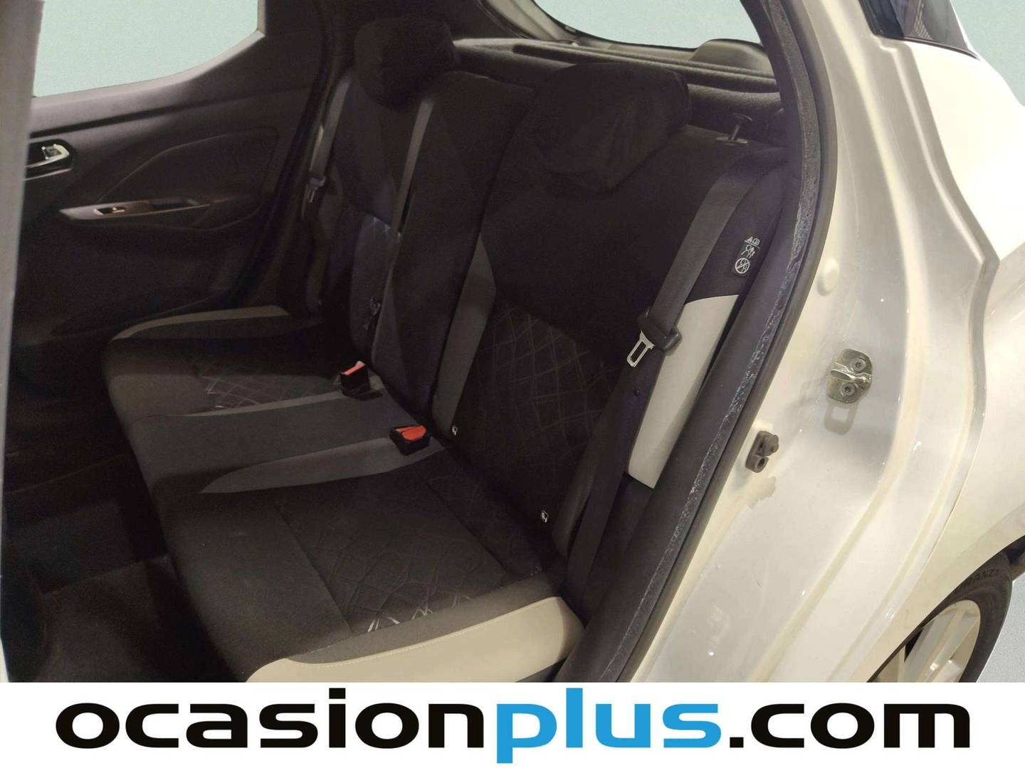 Foto asientos traseros Nissan Micra Nissan Micra IG-T N-Connecta  (100 CV)