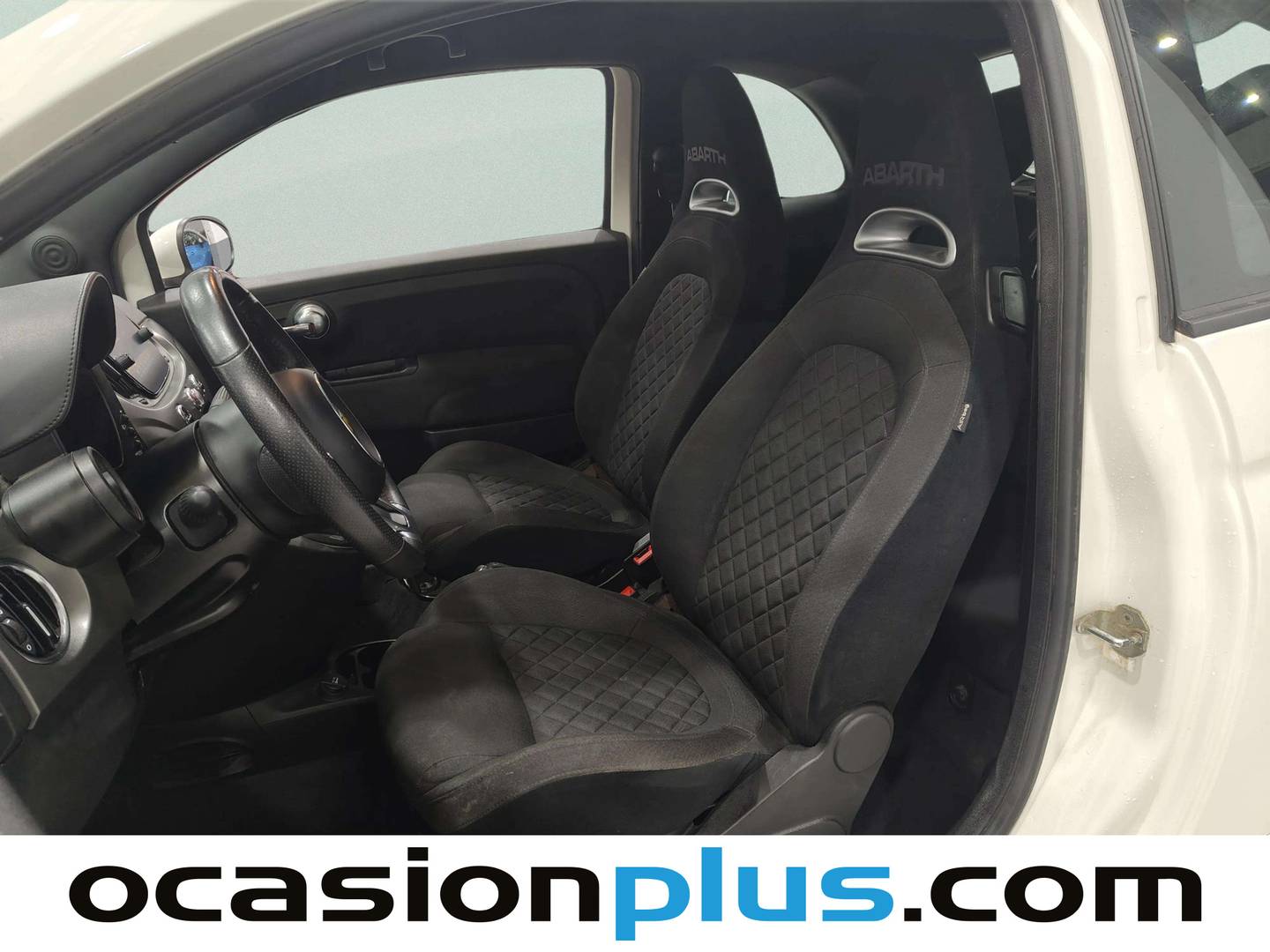 Foto Abarth 500 Abarth 500 1.4 16v T-Jet 595  (165 CV)